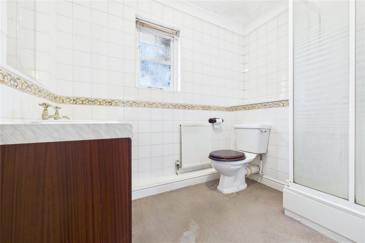 Theale, Reading, Berkshire