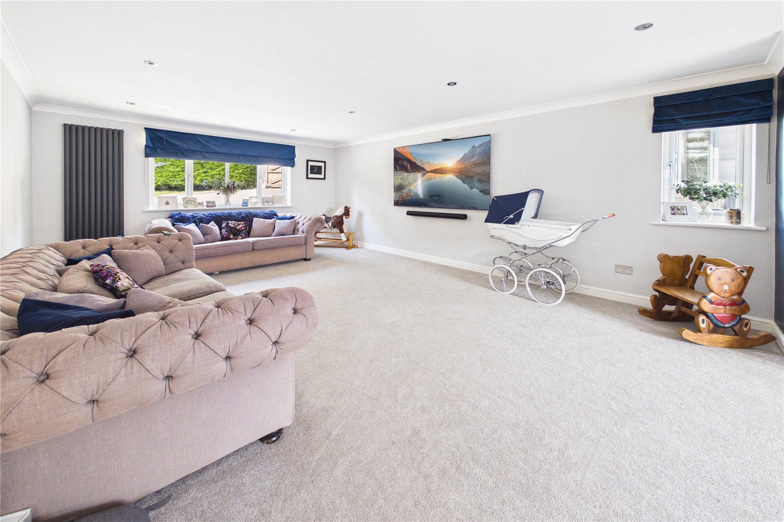 6 bedroom House for sale in Cold Ash, Thatcham, Berkshire