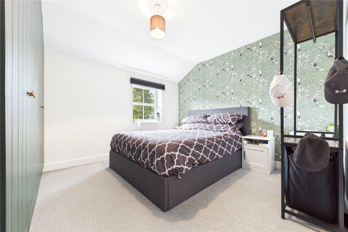 Church Street, Theale