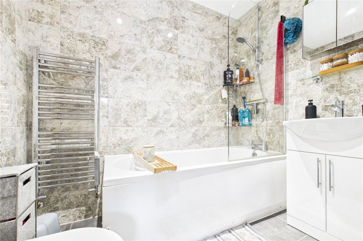 Church Street, Theale