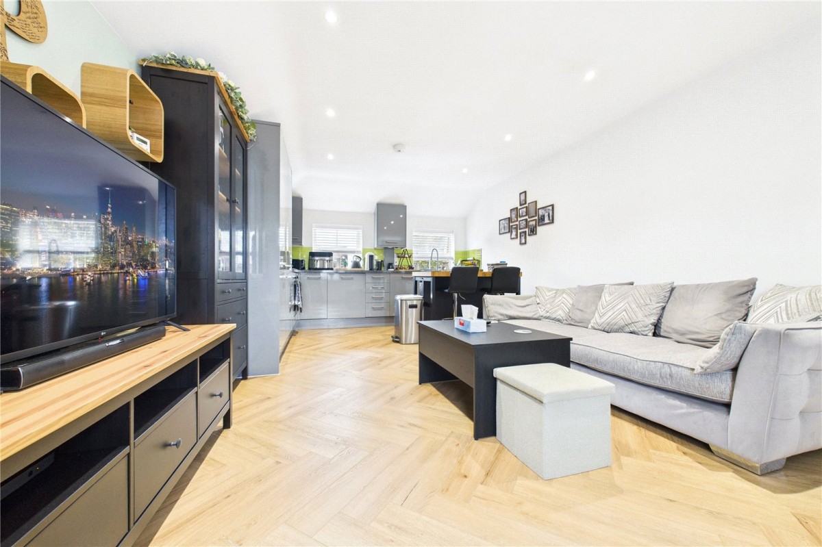 Church Street, Theale