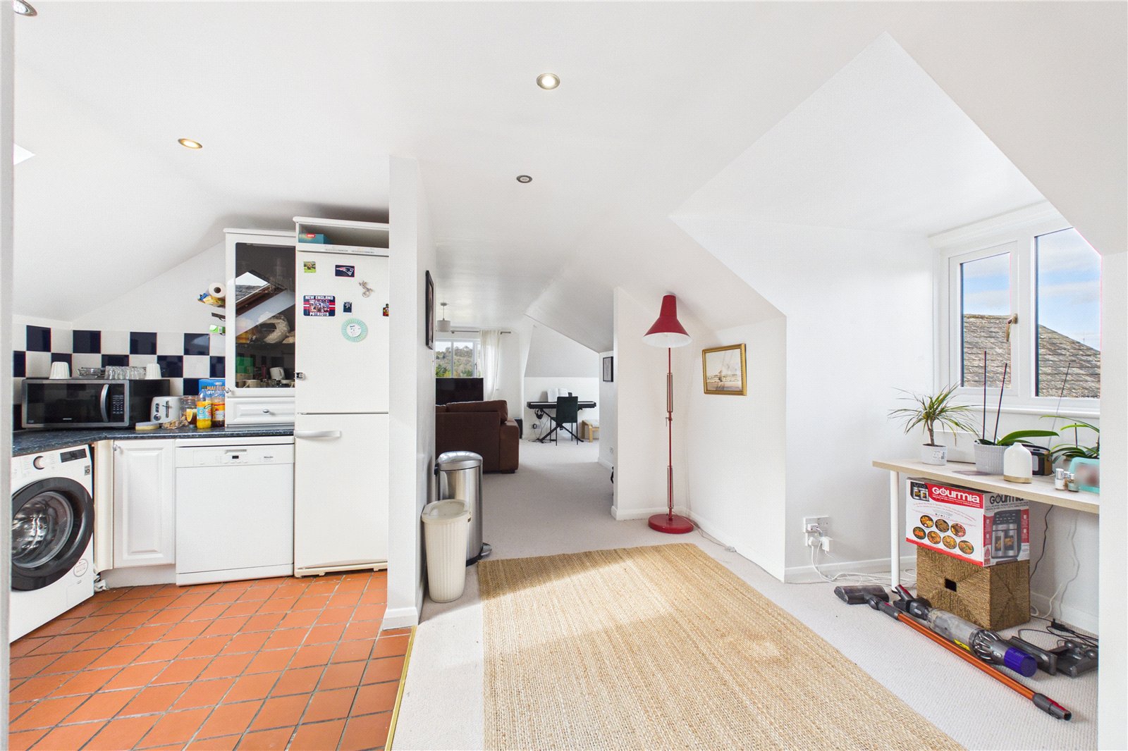 2 bedroom Flat for sale in Goring, Reading, Oxfordshire