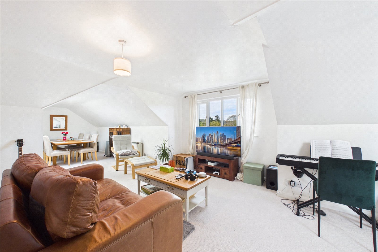 2 bedroom Flat for sale in Goring, Reading, Oxfordshire