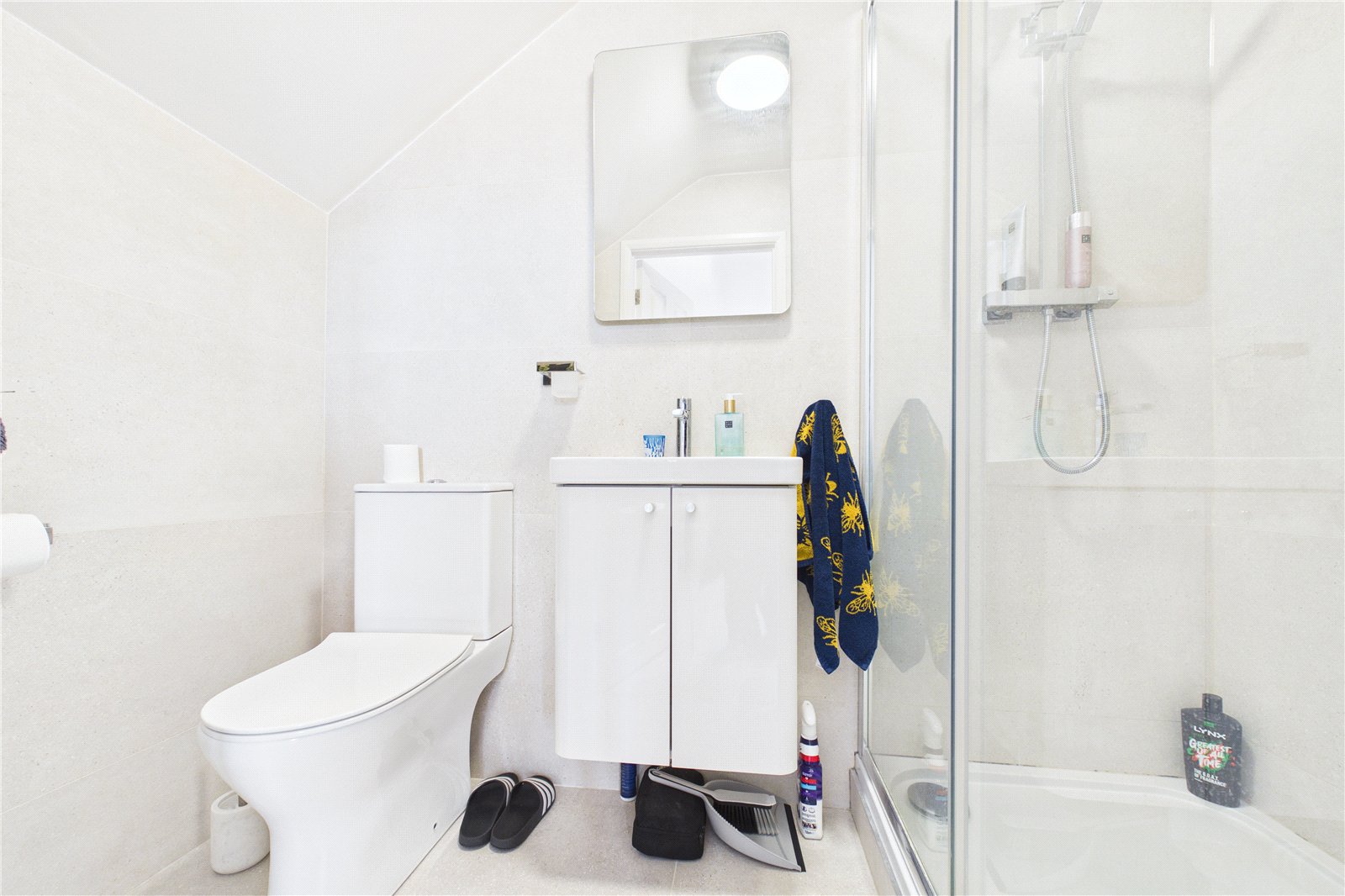 2 bedroom Flat for sale in Goring, Reading, Oxfordshire
