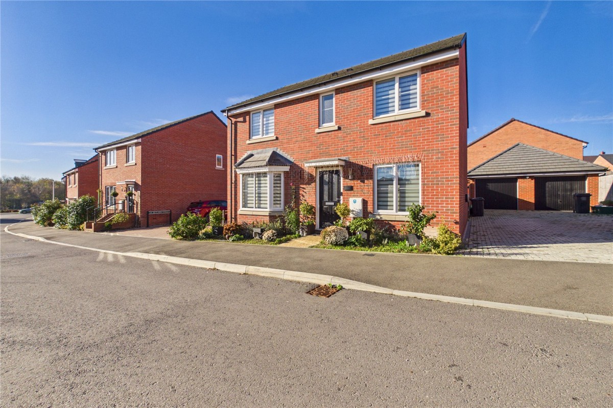 Shaw, Newbury, Berkshire