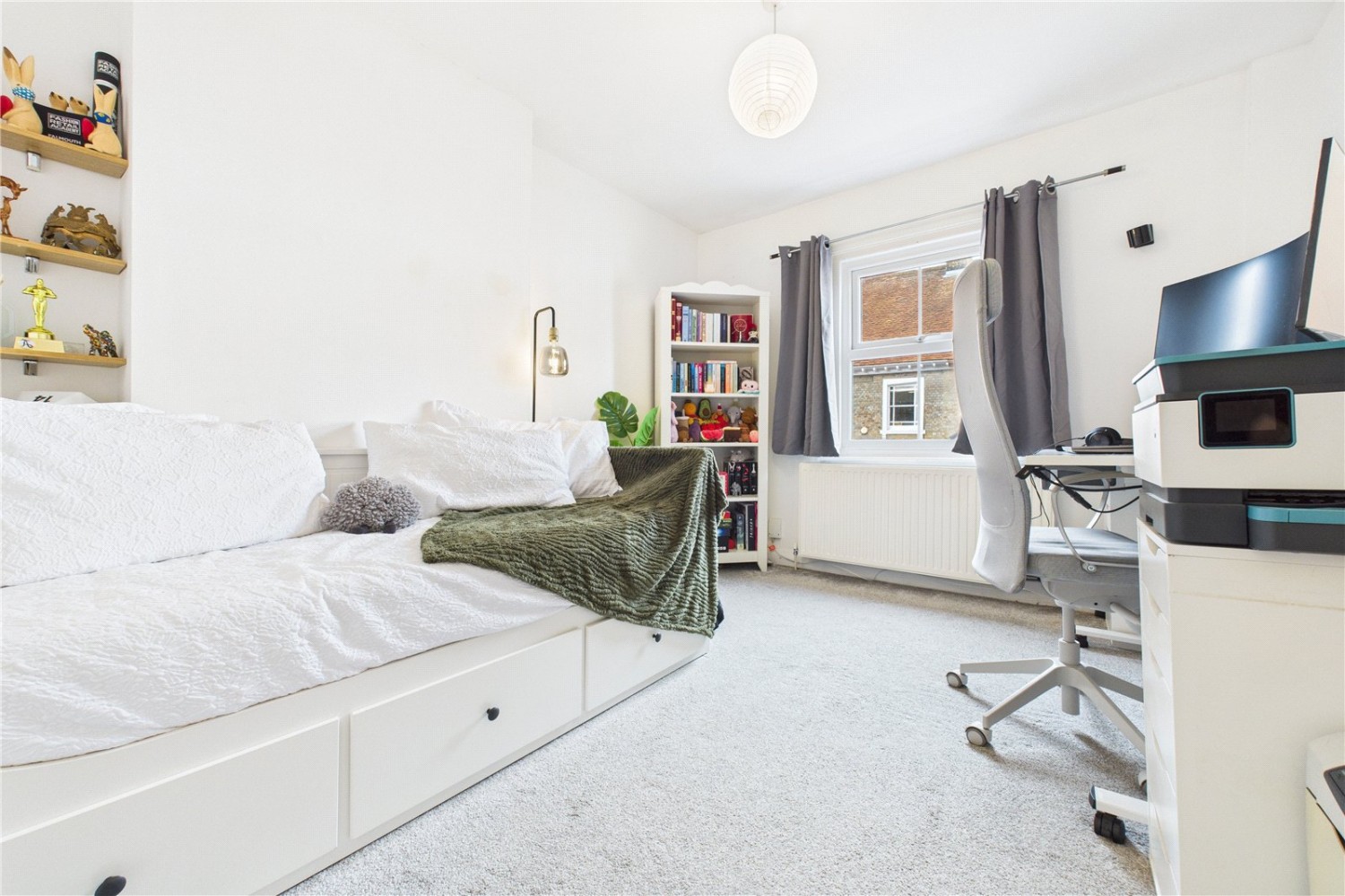 Theale, Reading, Berkshire