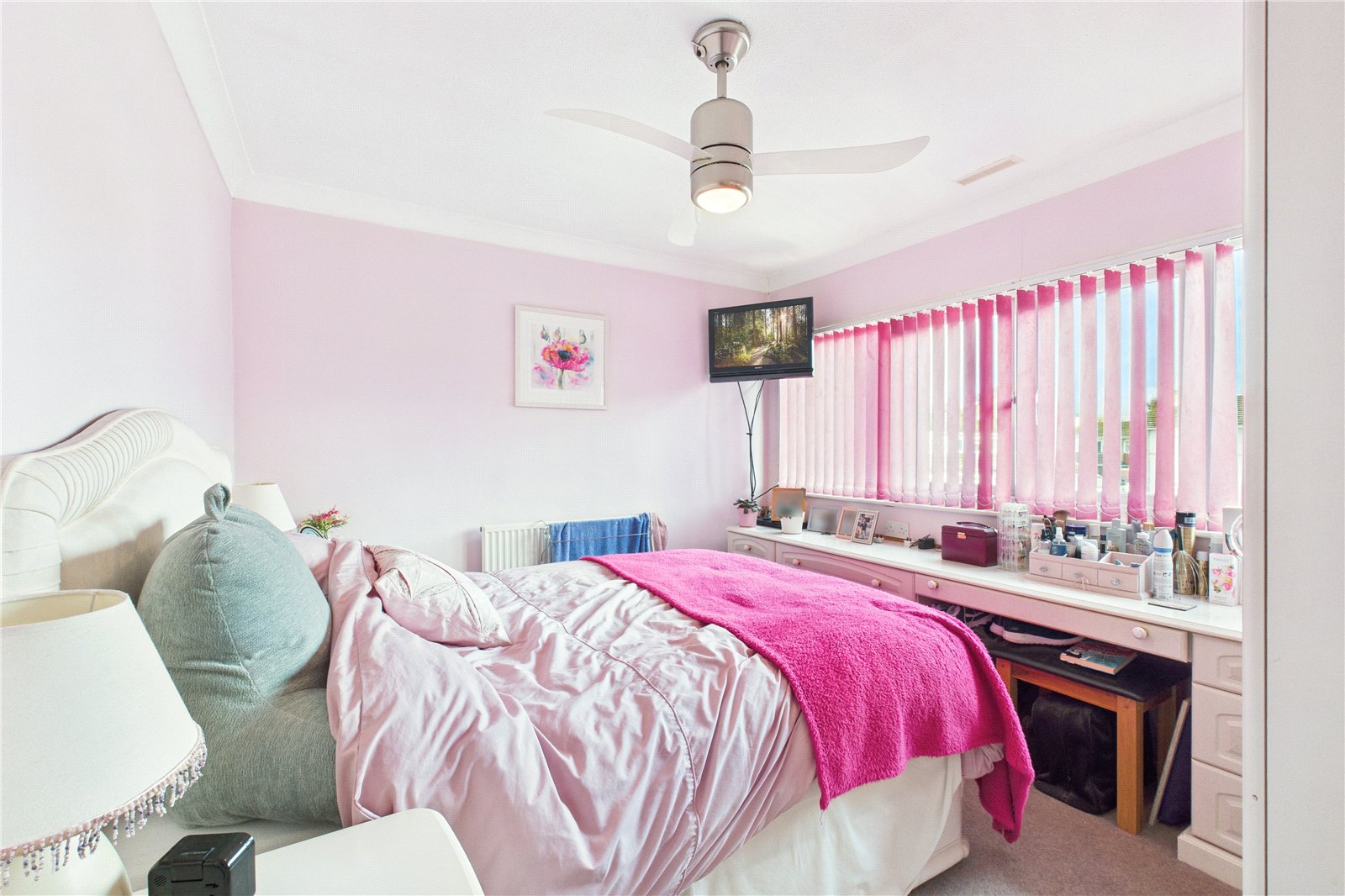 3 bedroom House for sale in Theale, Reading, Berkshire