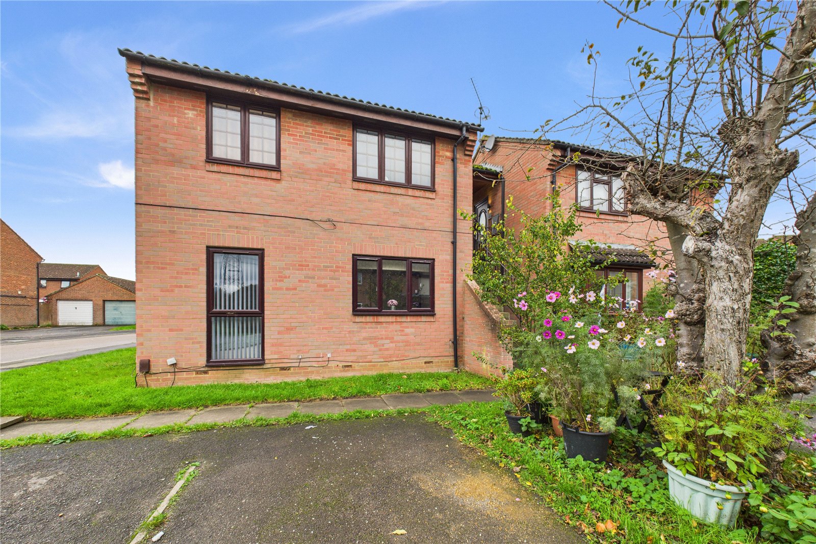 Theale, Reading, Berkshire