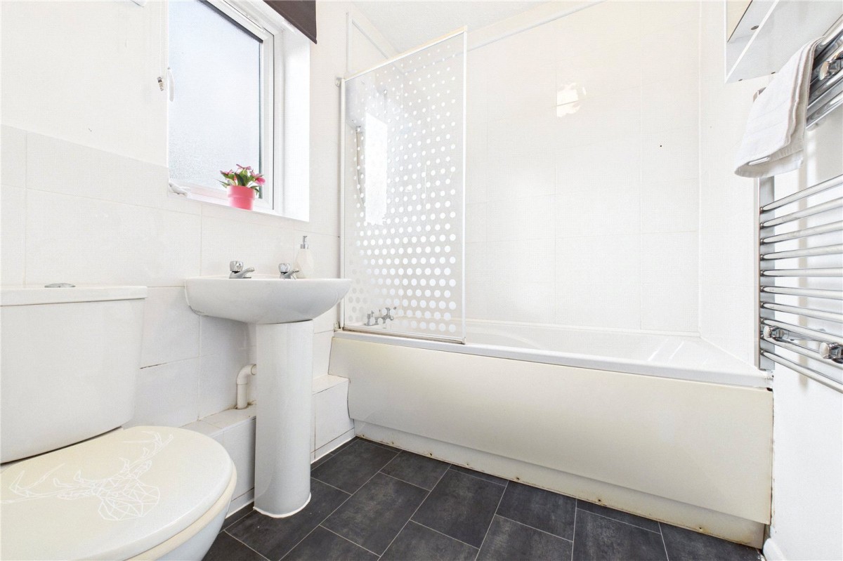 Theale, Reading, Berkshire