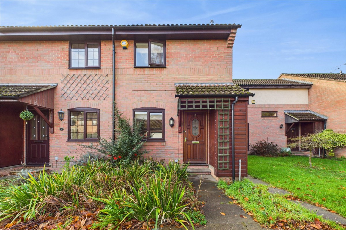 Theale, Reading, Berkshire