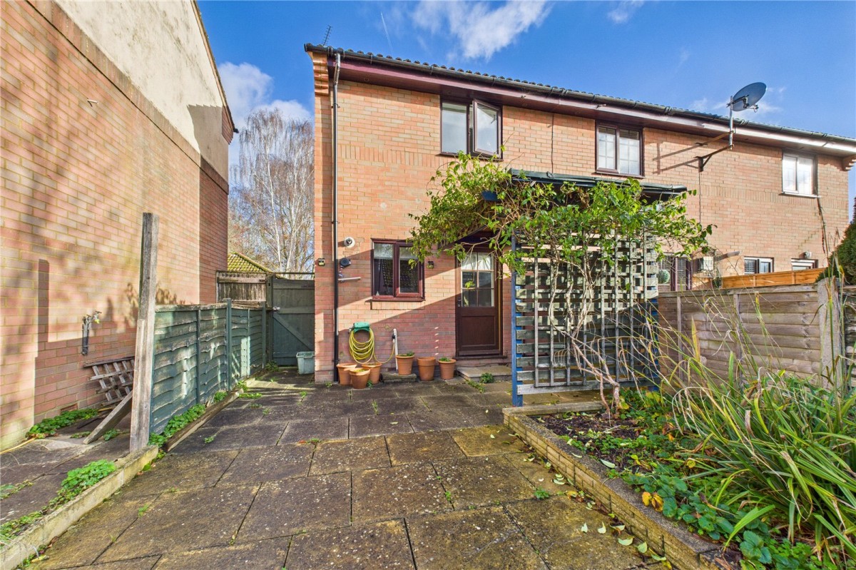 Theale, Reading, Berkshire