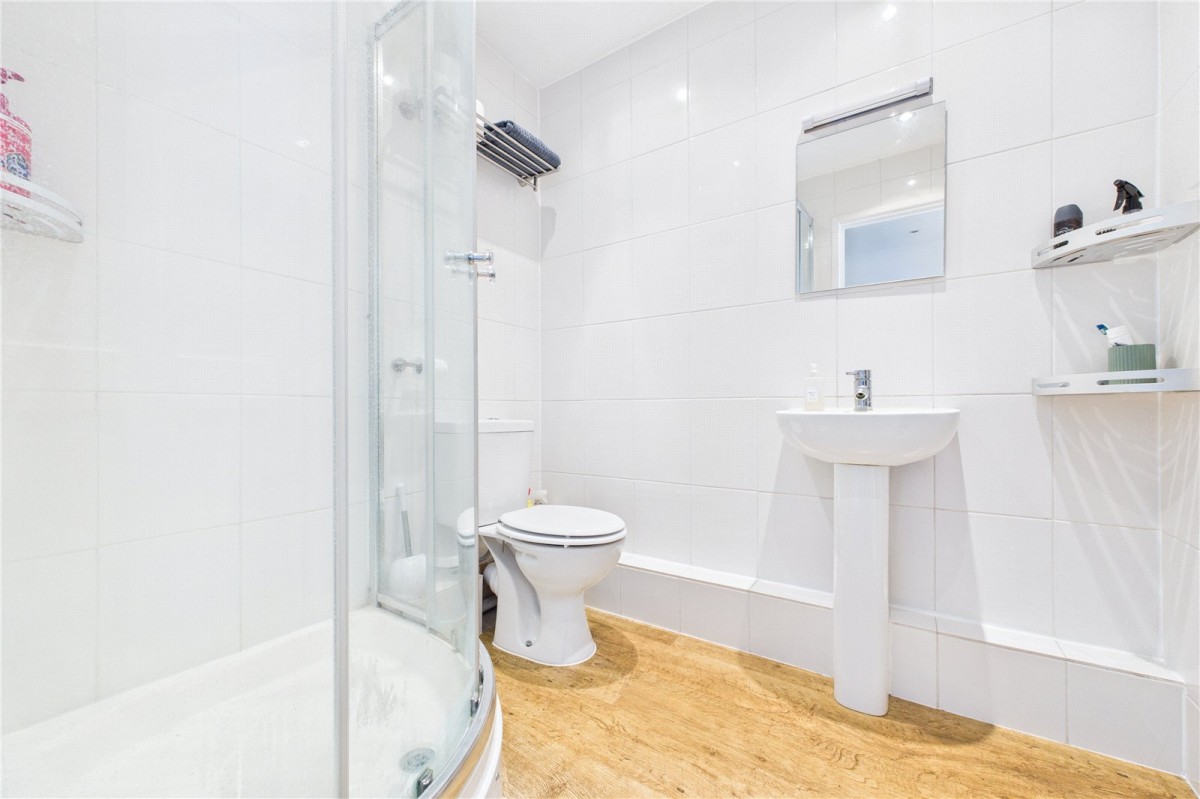 Theale, Reading, Berkshire