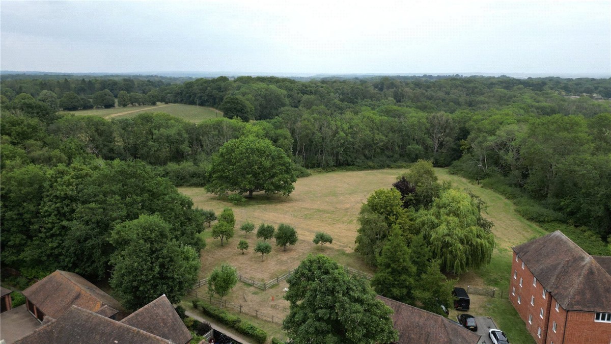 Upper Woolhampton, Reading, Berkshire