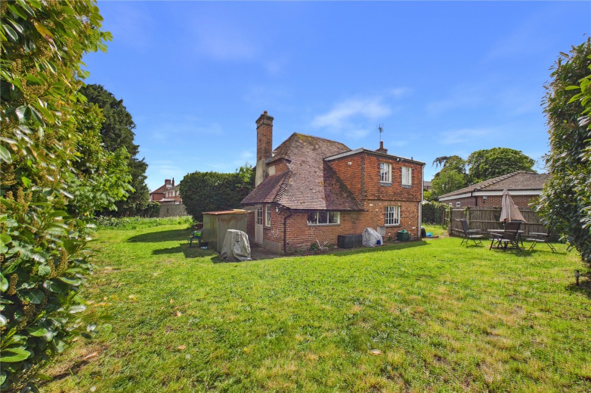 Theale, Reading, Berkshire