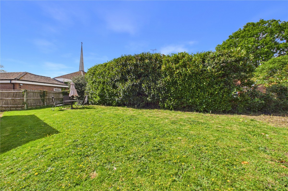 Theale, Reading, Berkshire