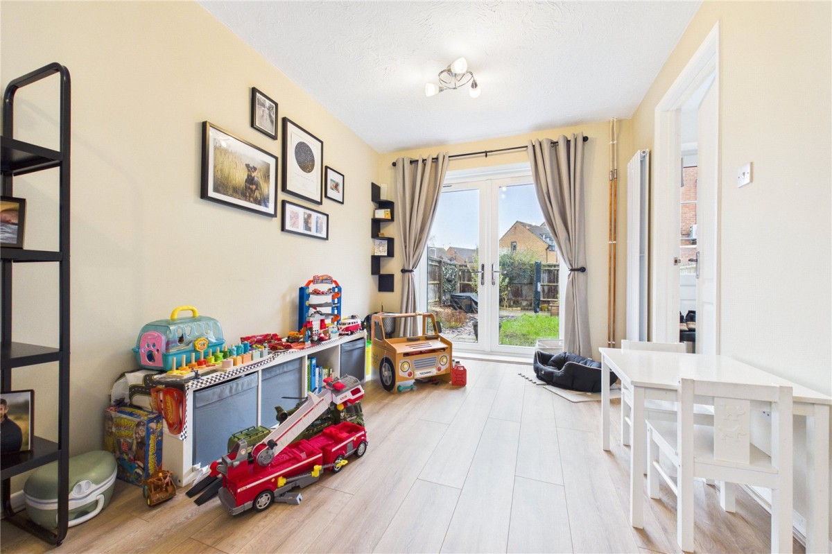 Theale, Reading, Berkshire