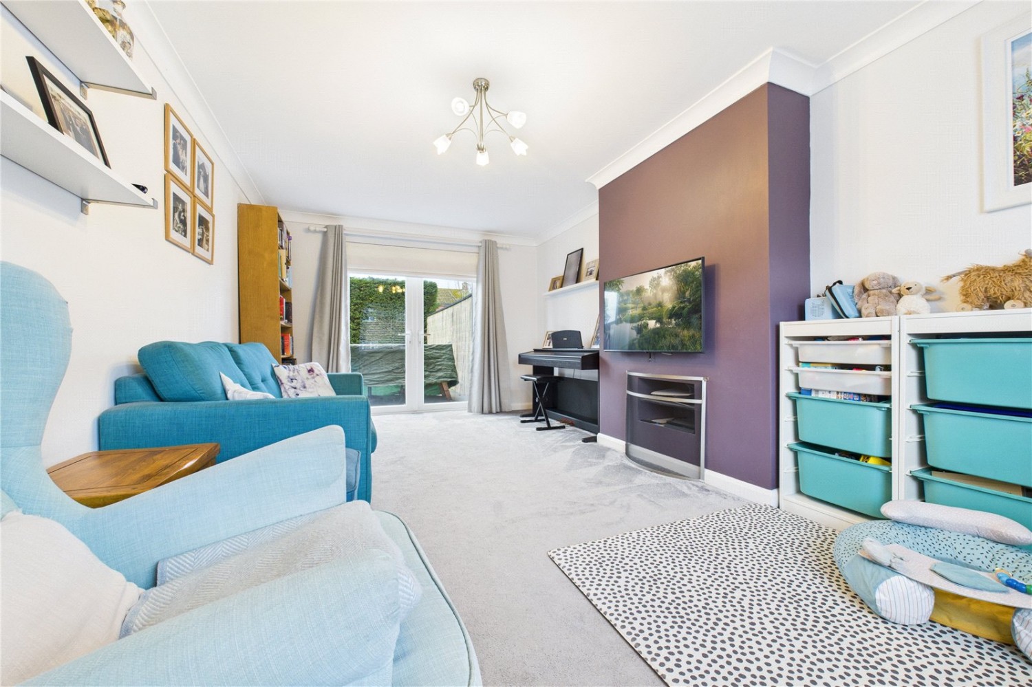 Theale, Reading, Berkshire