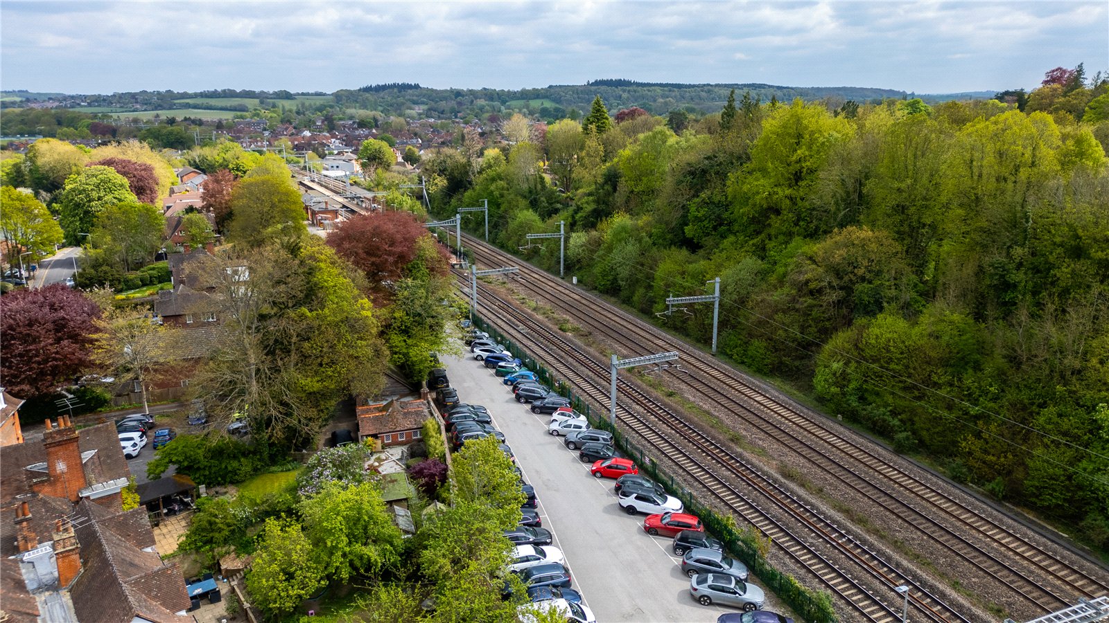 2 bedroom Flat for sale in Pangbourne, Reading, Berkshire