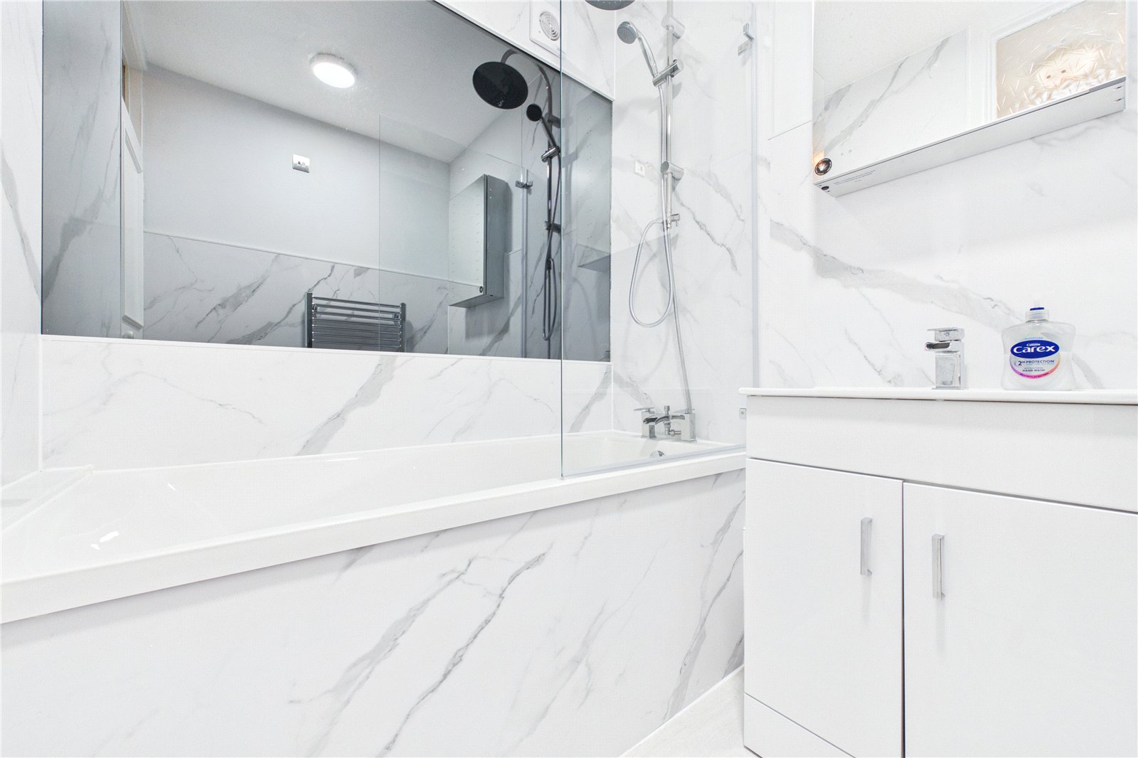 2 bedroom Flat for sale in Pangbourne, Reading, Berkshire