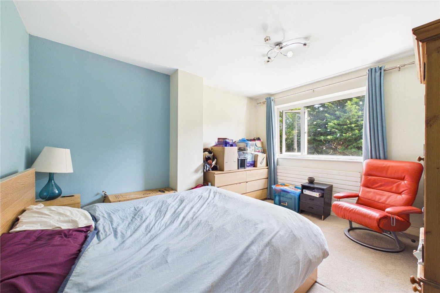 Theale, Reading, Berkshire