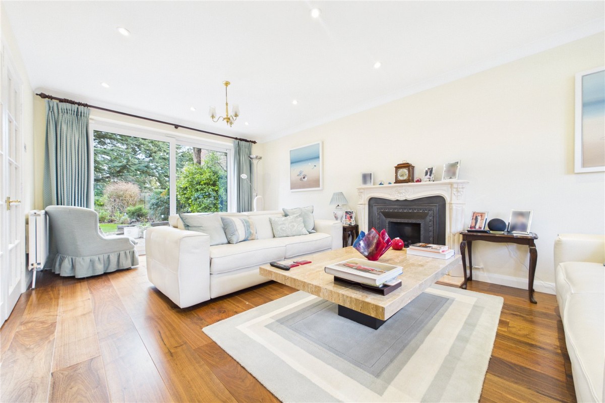 Purley on Thames, Reading, Berkshire