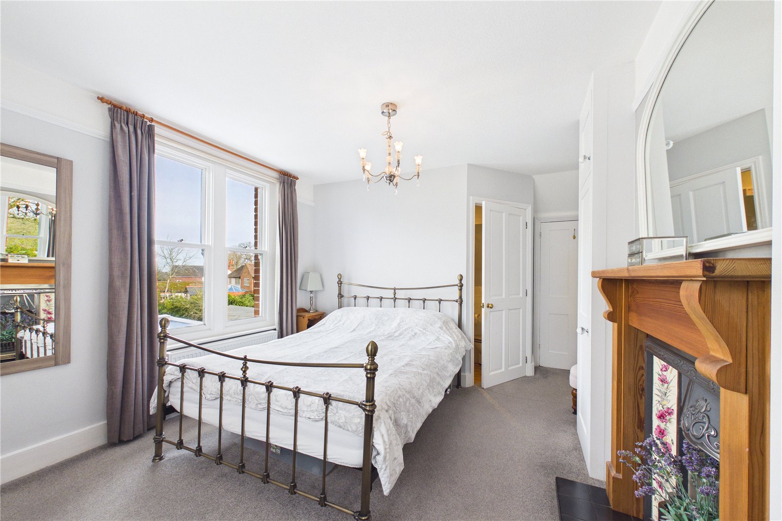 4 bedroom House for sale in Reading, Berkshire