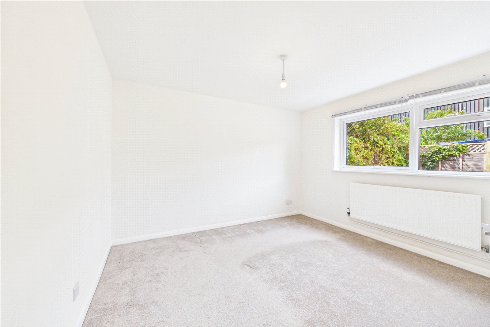 2 bedroom Flat for sale in Pangbourne, Reading, Berkshire