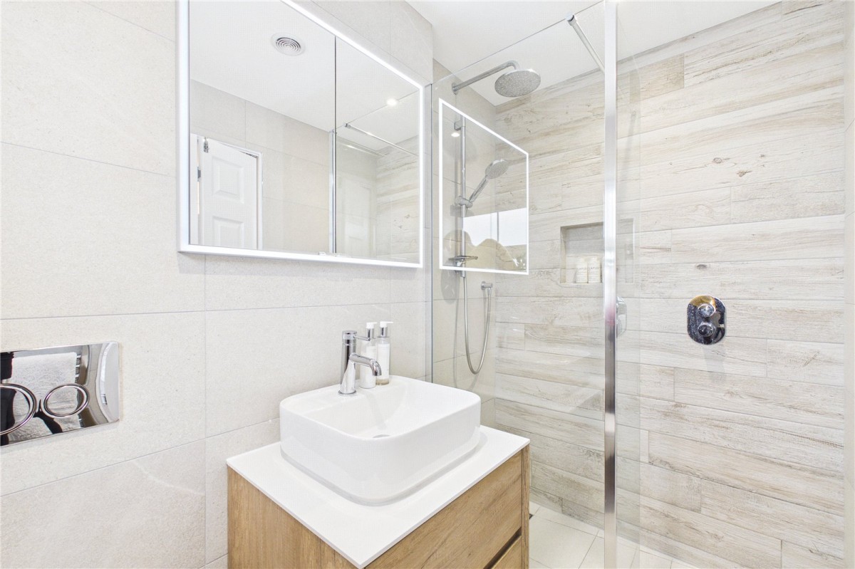 Theale, Reading, Berkshire