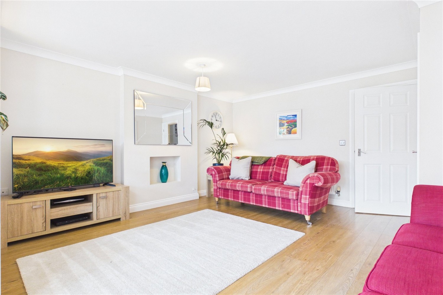 Theale, Reading, Berkshire