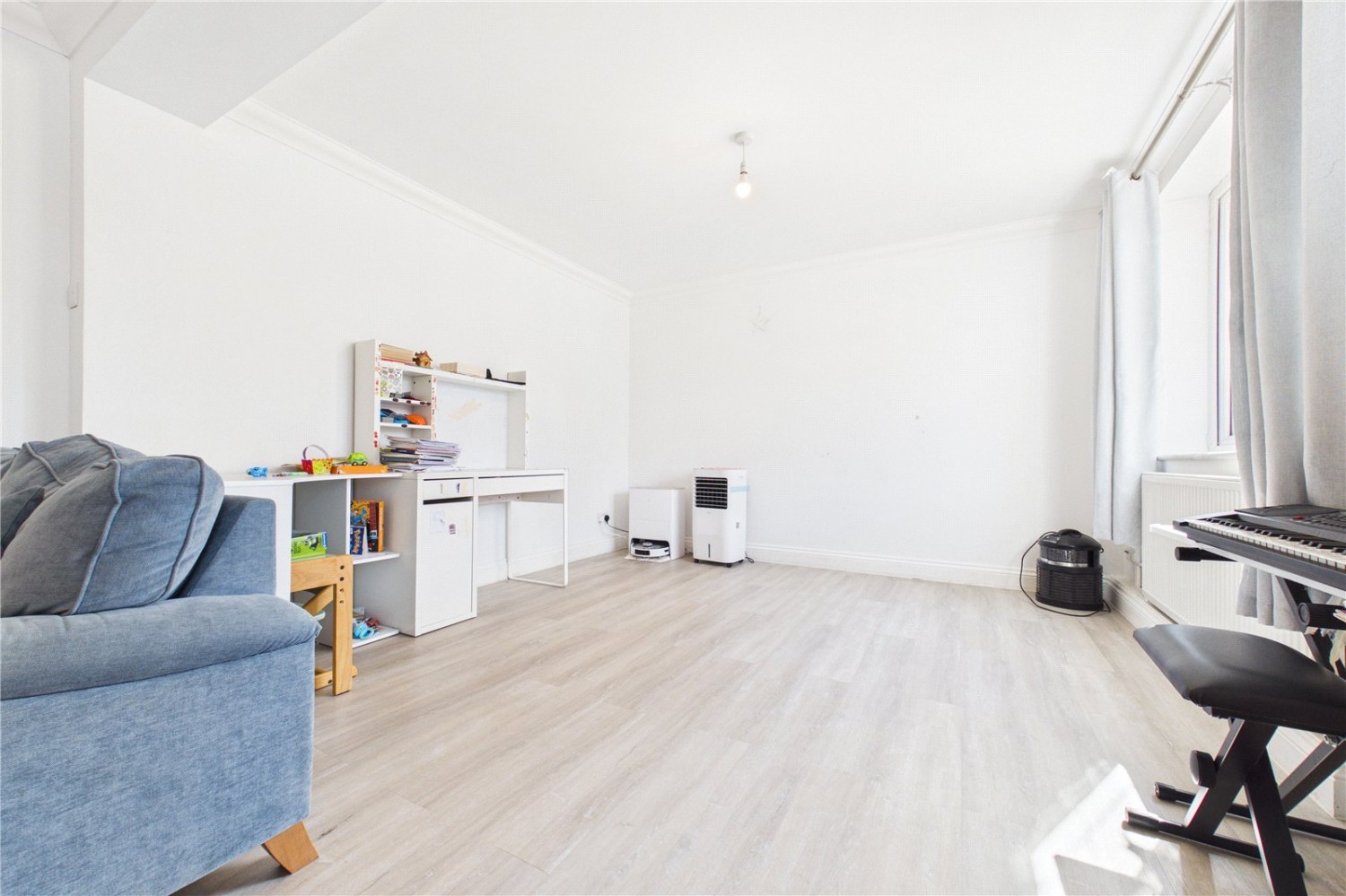 Theale, Reading, Berkshire