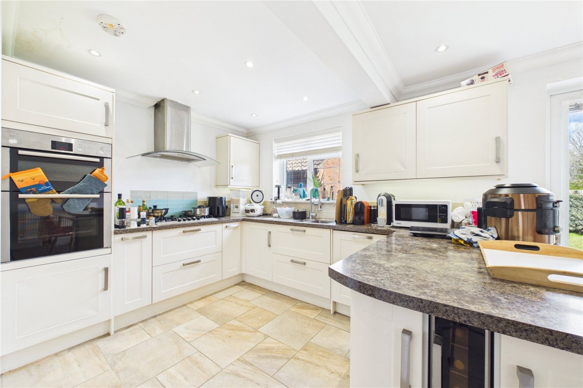 Theale, Reading, Berkshire
