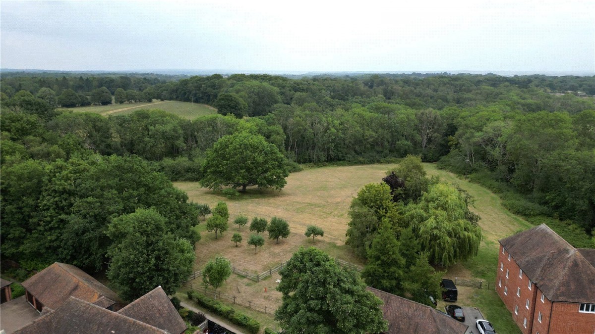 Upper Woolhampton, Reading, Berkshire