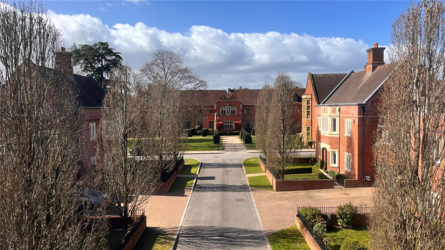 Upper Woolhampton, Reading, Berkshire