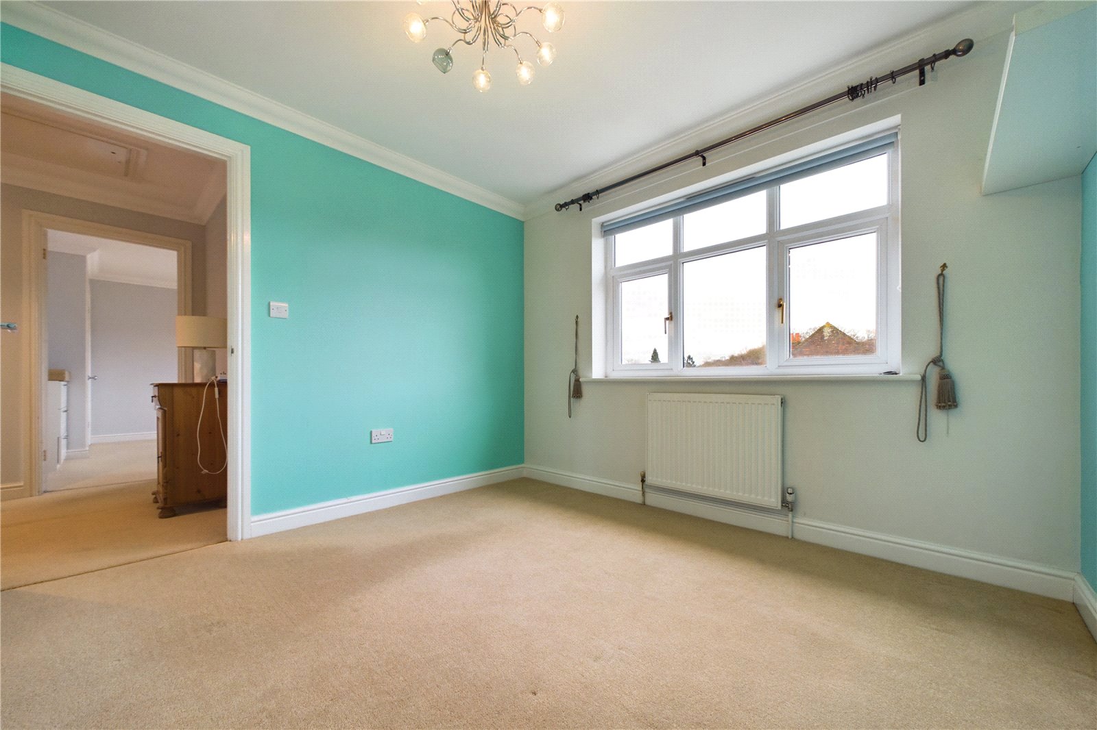4 bedroom House for sale in Tilehurst, Reading, Berkshire