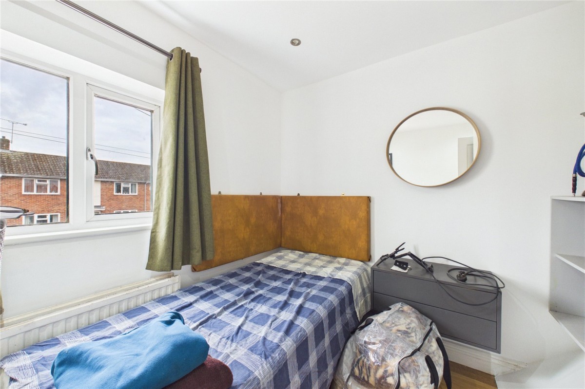 Theale, Reading, Berkshire