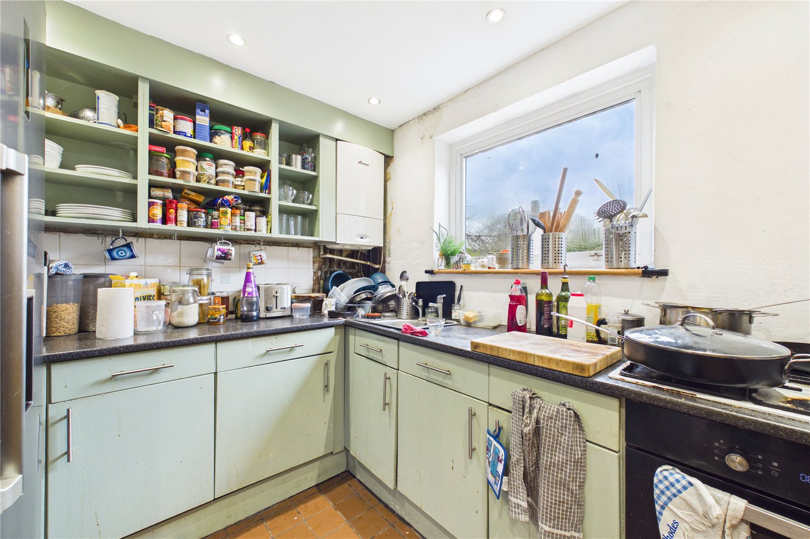 3 bedroom House for sale in Theale, Reading, Berkshire