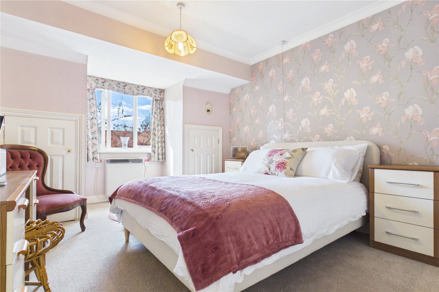 Bath Road, Woolhampton, Reading