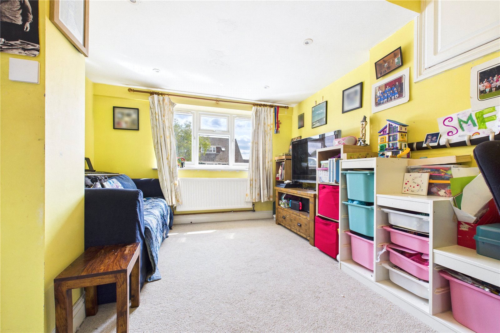 3 bedroom House for sale in Theale, Reading