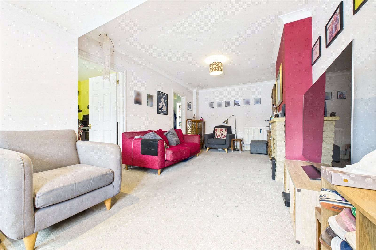 3 bedroom House for sale in Theale, Reading