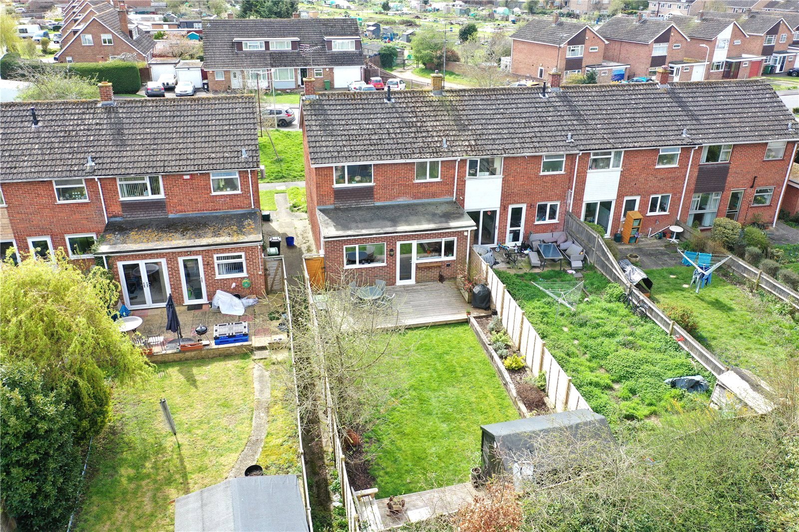 3 bedroom House for sale in Theale, Reading