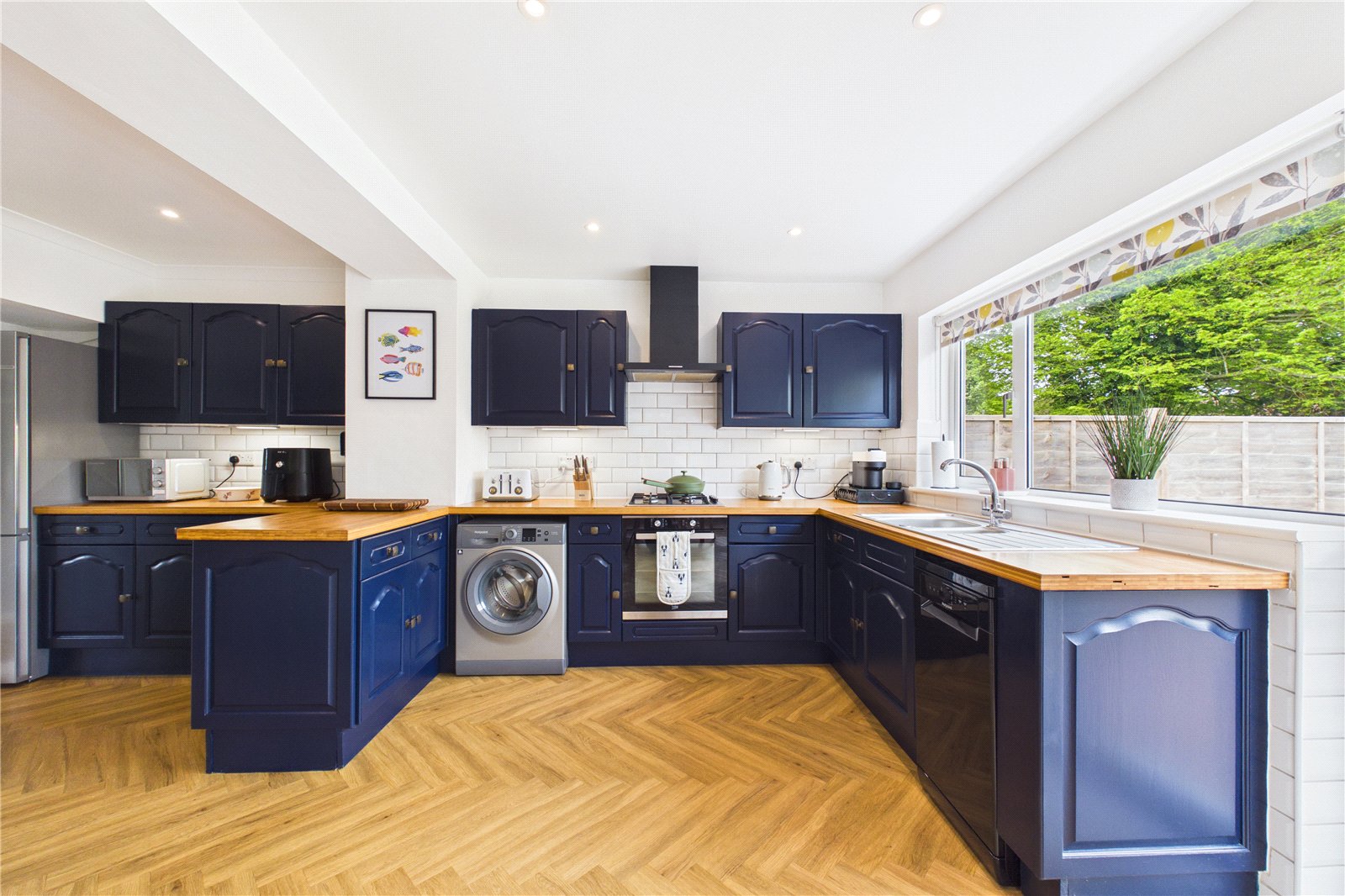3 bedroom House for sale in Theale, Reading