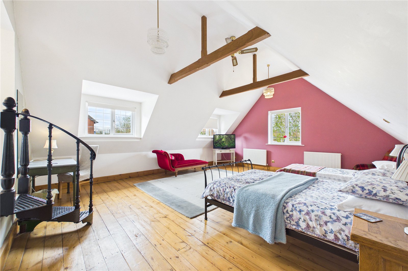 5 bedroom House for sale in Theale, Reading, Berkshire