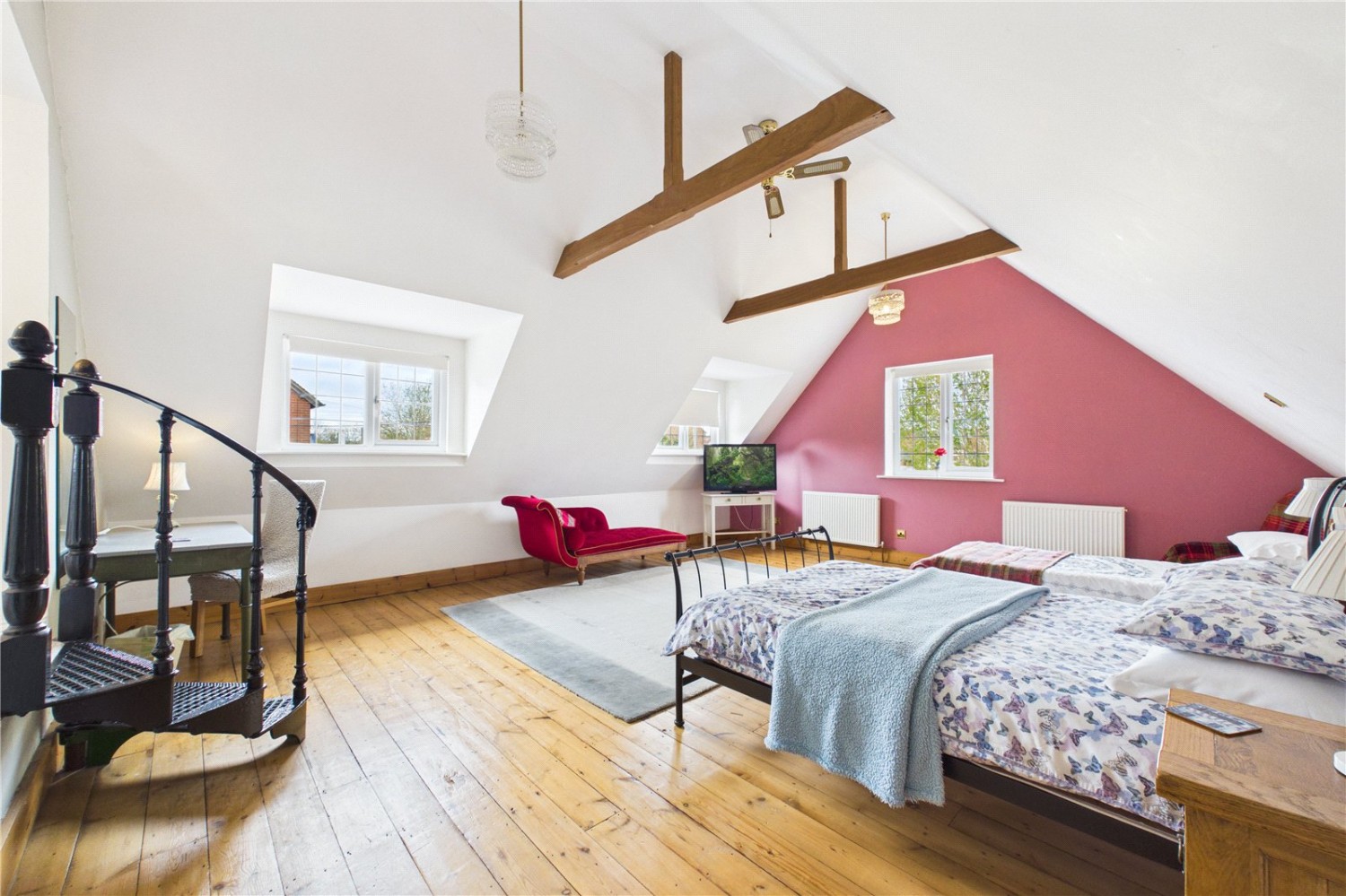 Theale, Reading, Berkshire