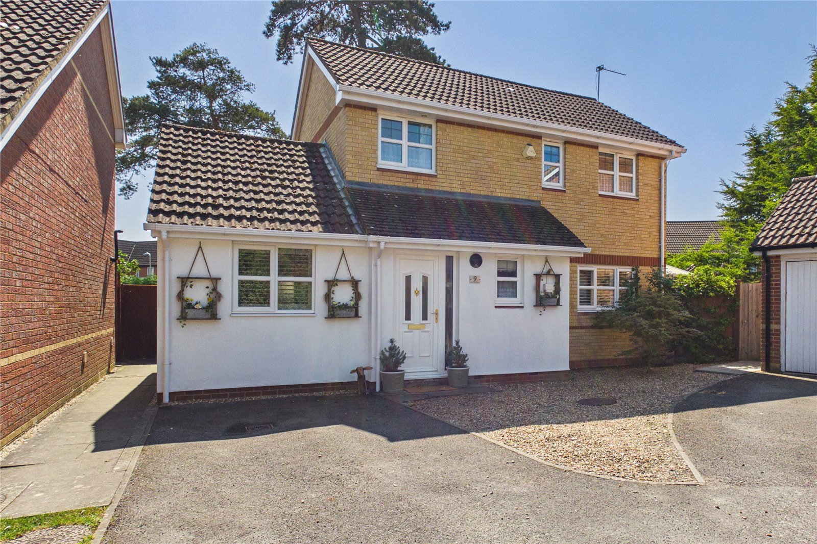 Theale, Reading, Berkshire