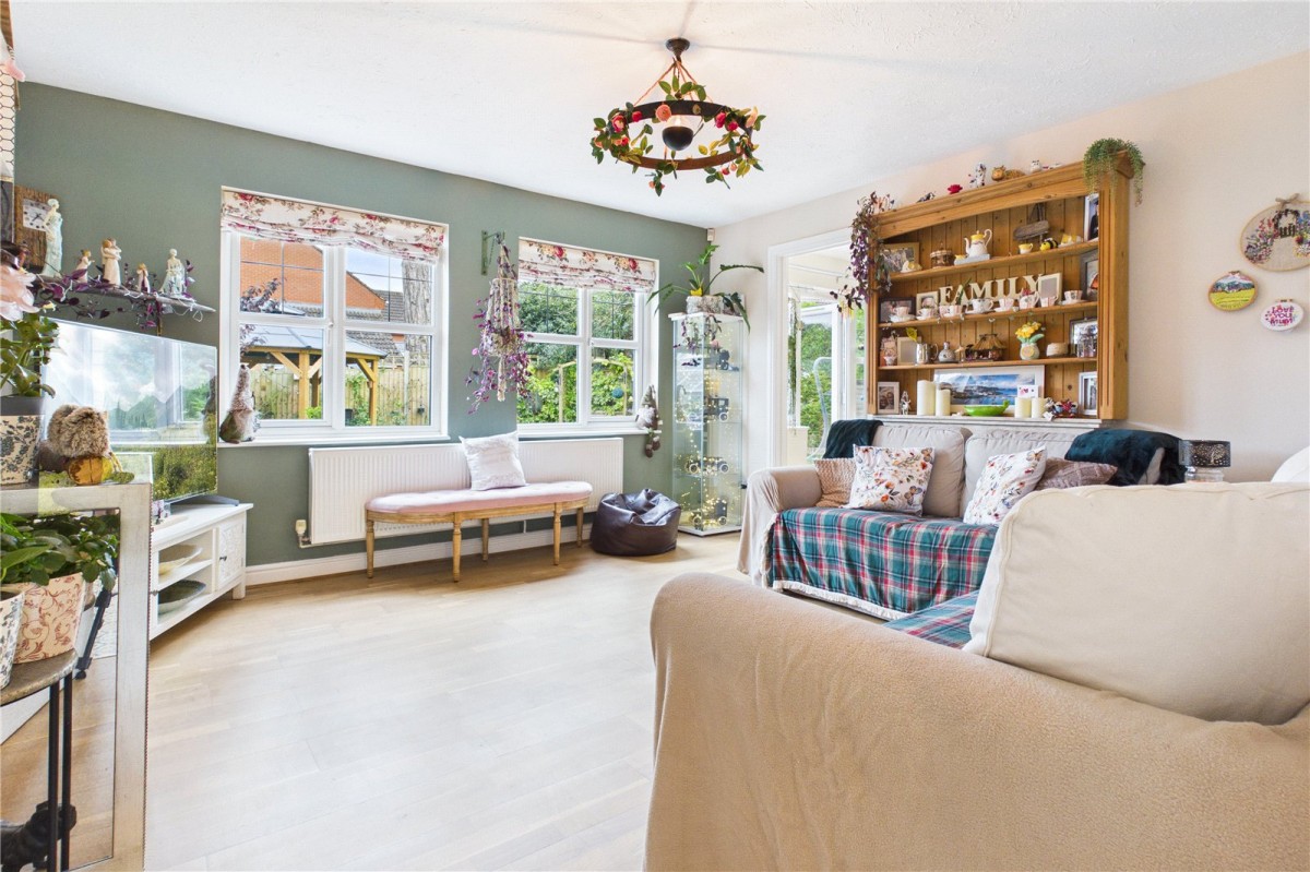 Theale, Reading, Berkshire