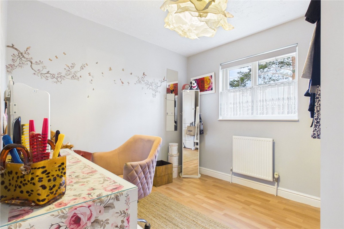 Theale, Reading, Berkshire