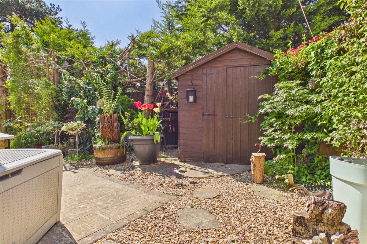 Theale, Reading, Berkshire