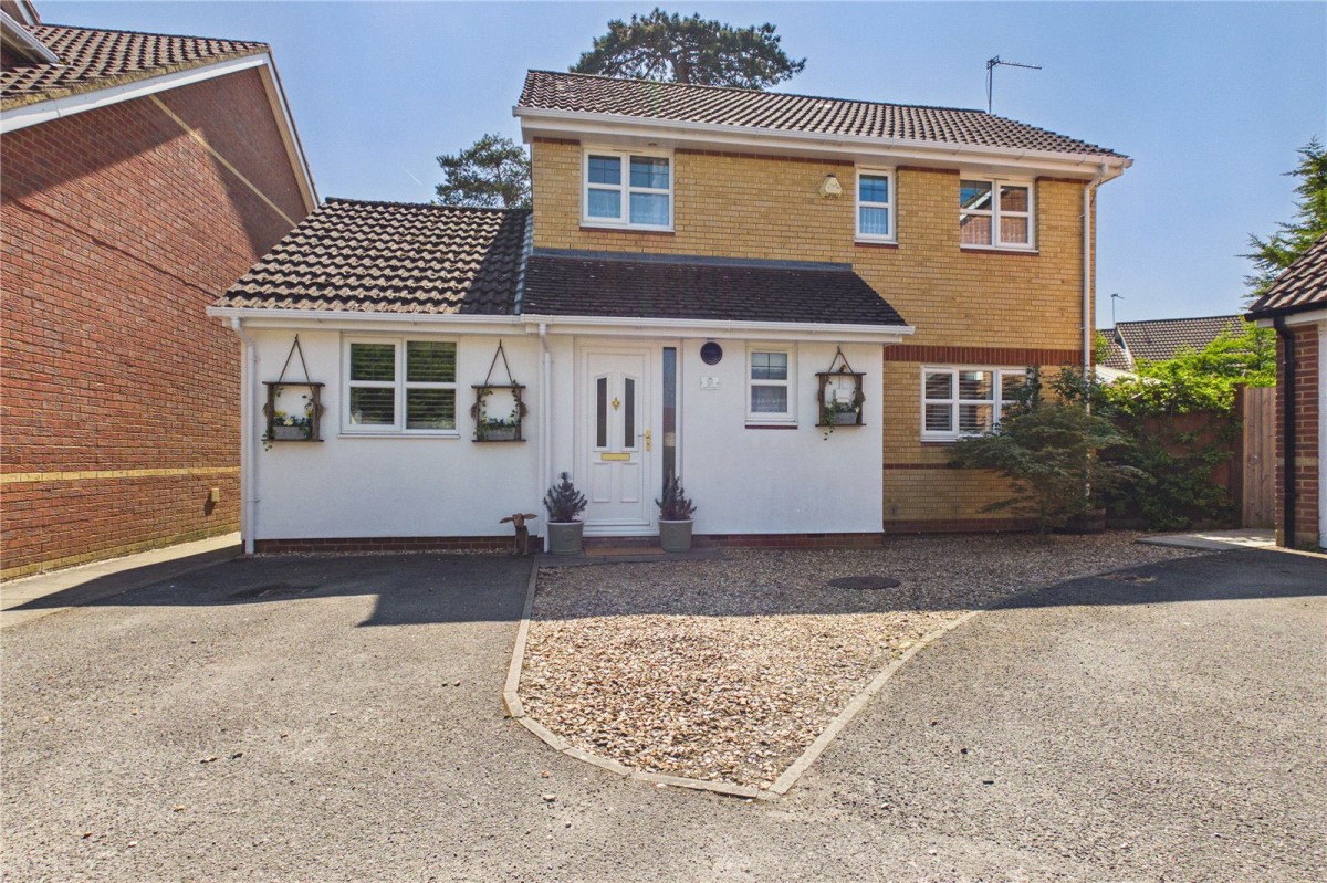 Theale, Reading, Berkshire