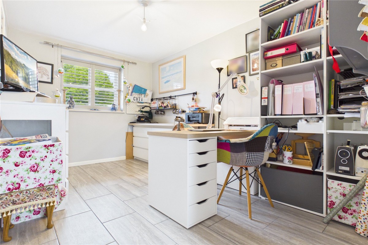 Theale, Reading, Berkshire