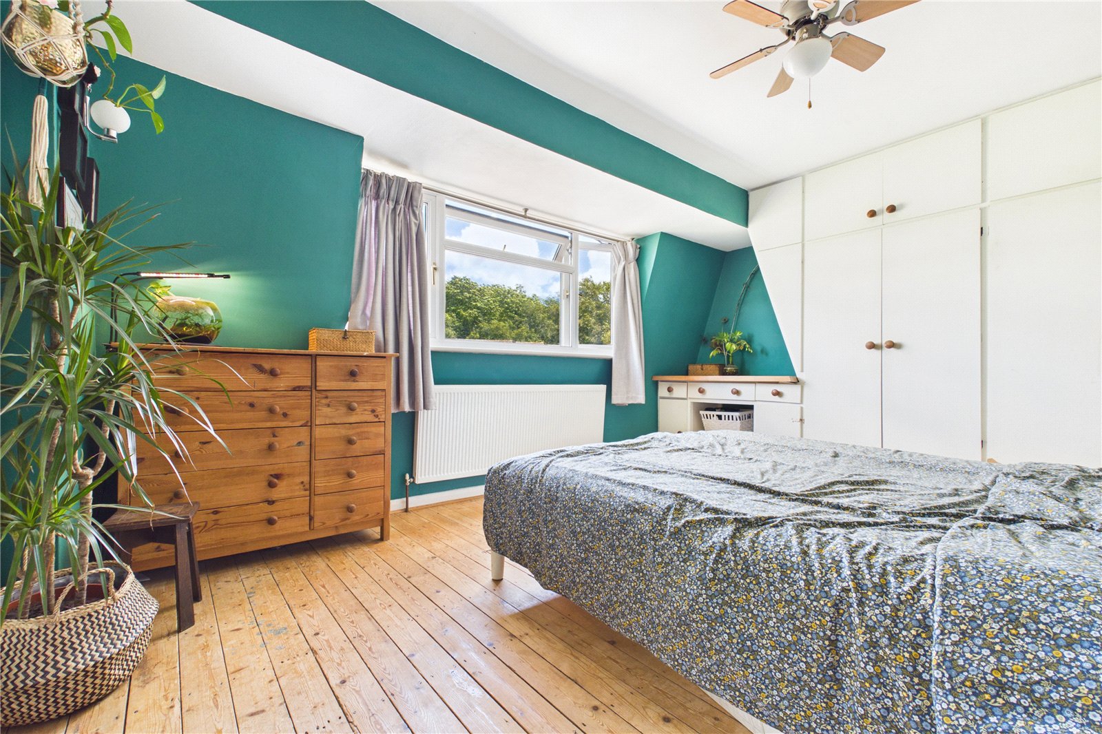 5 bedroom House for sale in Upper Bucklebury, Reading, Berkshire